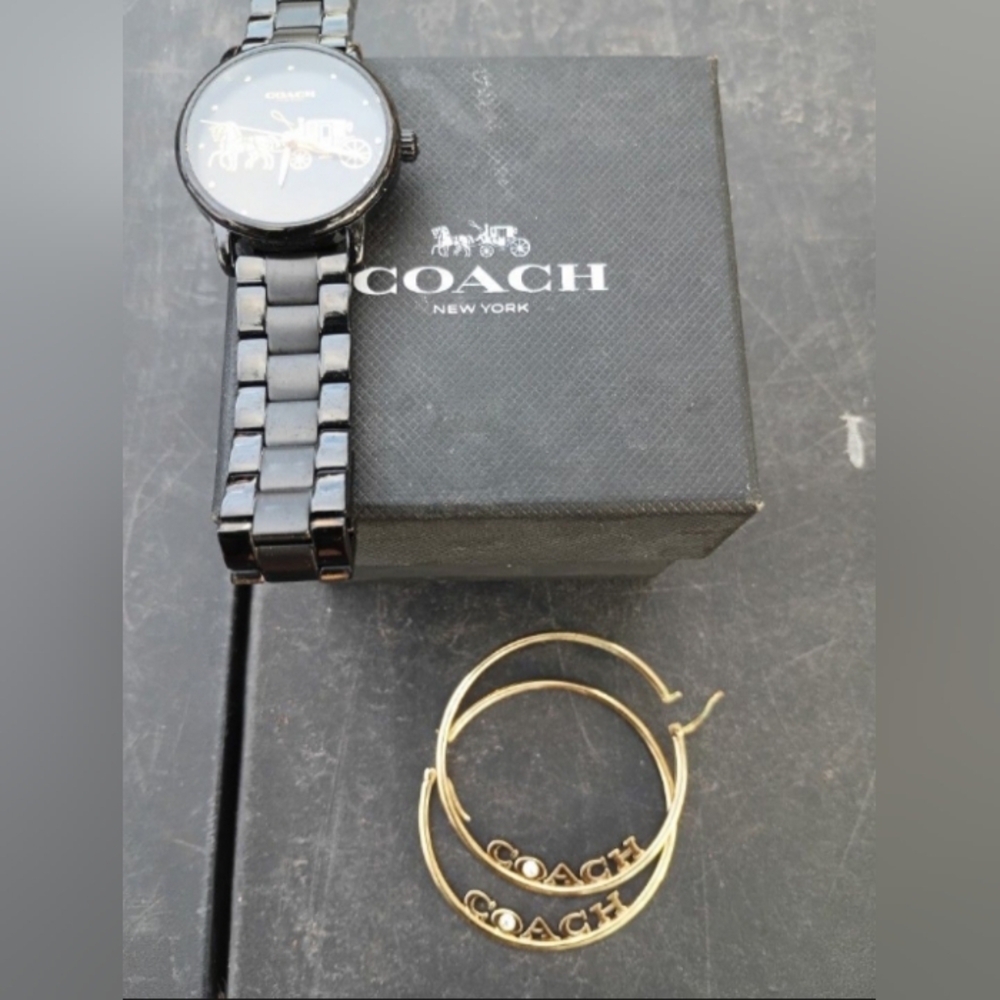 Coach Black Horse & Carriage Watch With Earrings